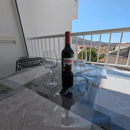 Cozy In Cristianos Guincho (Tenerife)