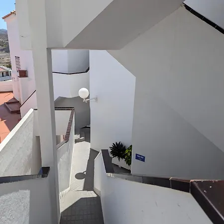 Cozy In Cristianos * Guincho (Tenerife)